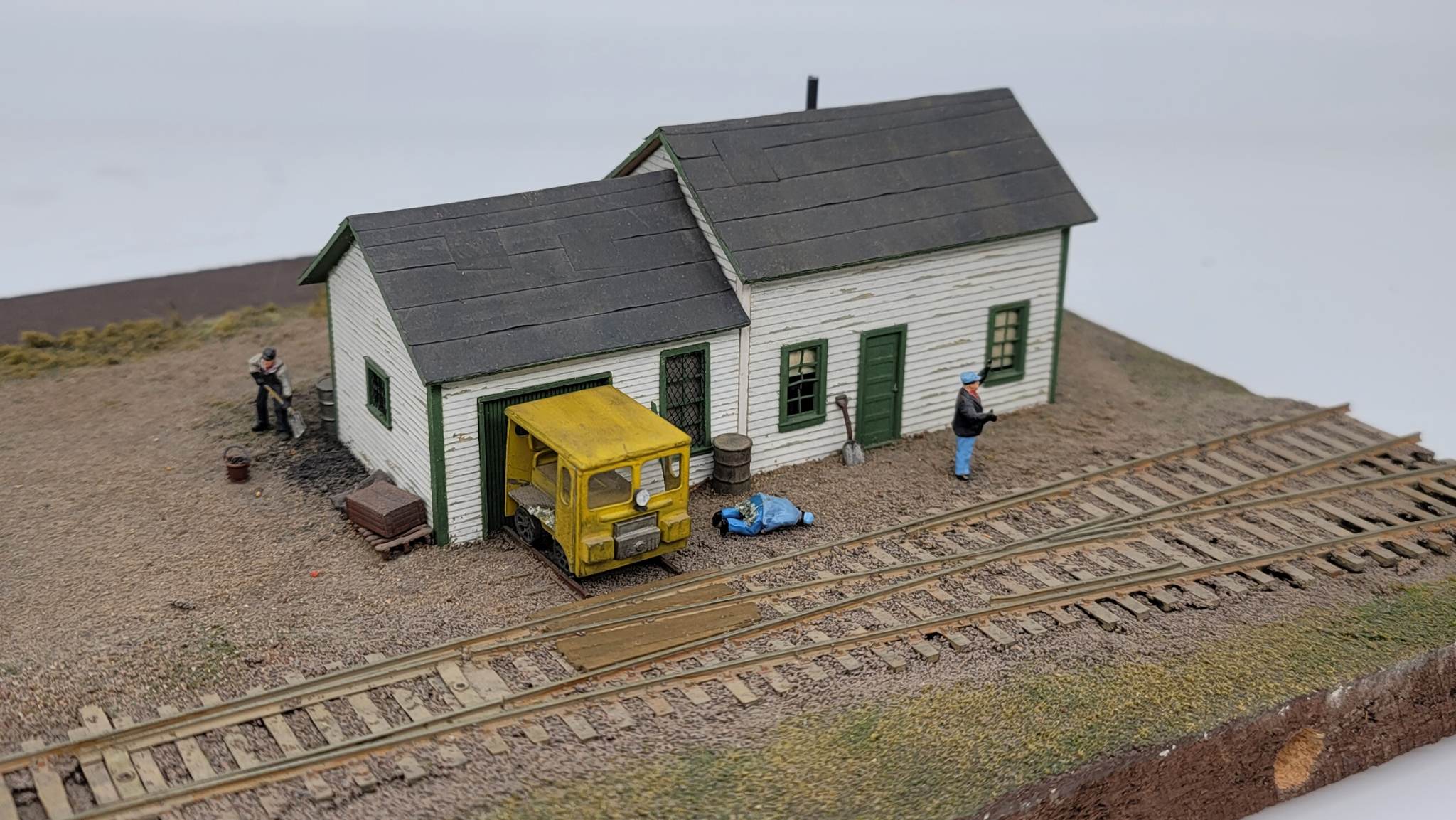 East Side Junction Section House (HO Scale)
