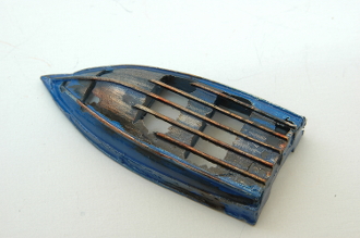 Custom Rotten Boat (Painted and Rusted) (1) (HO Scale)