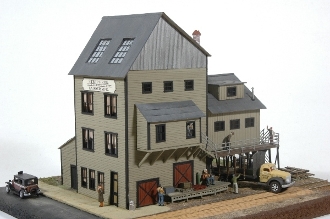 Stepp Brothers Ladder Mfg. (HO Scale)